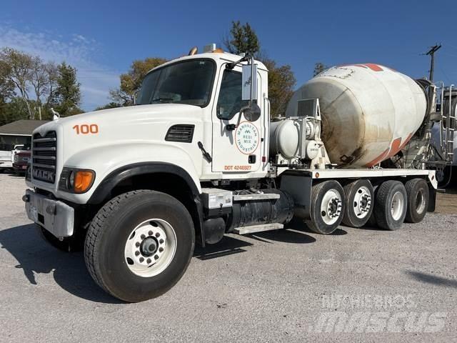 Mack CV713 Anders