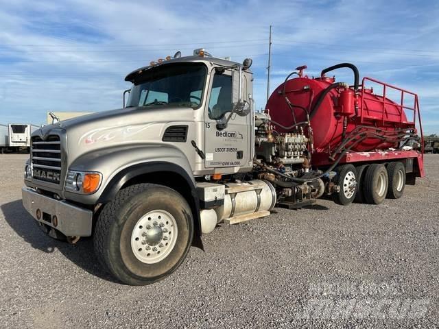 Mack CV713 Bouw - Overige