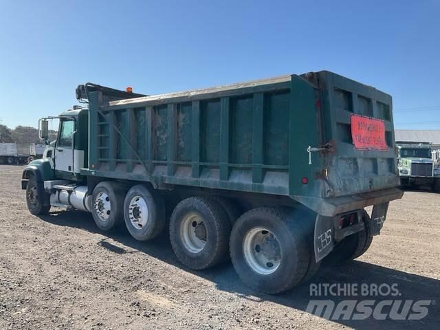 Mack CV713 Kipper