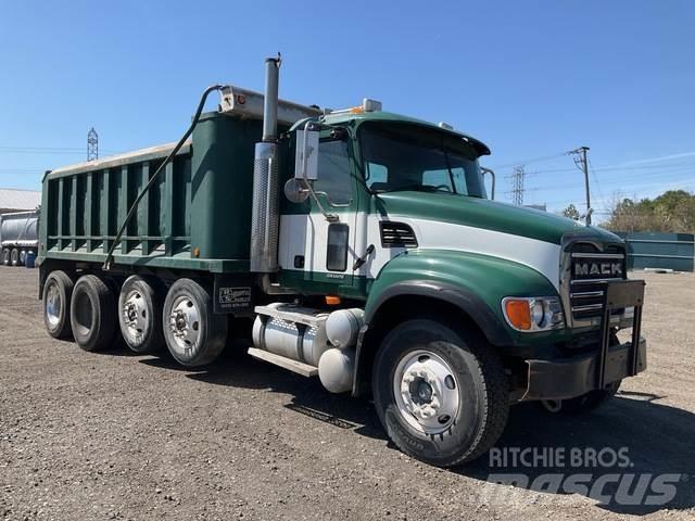 Mack CV713 Kipper