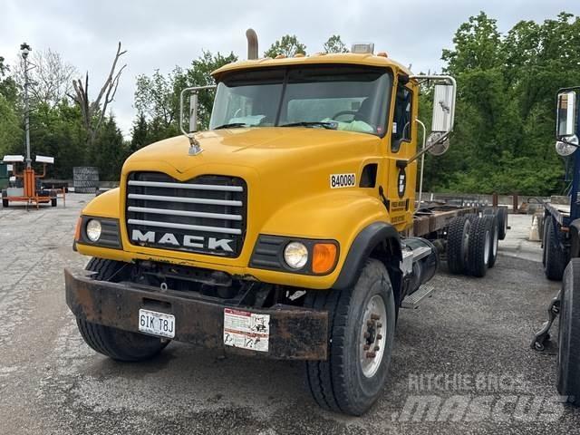 Mack CV713 Cabine en interieur