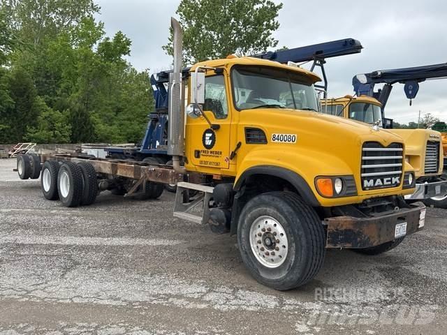 Mack CV713 Cabine en interieur