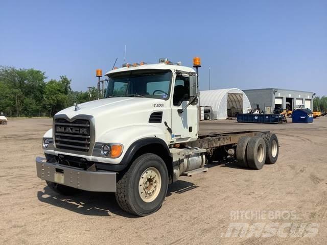 Mack CV713 Cabine en interieur