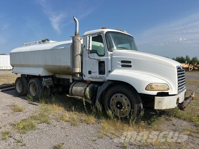Mack CXN612 Water tankwagens