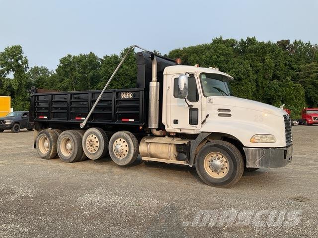 Mack CXN613 Kipper