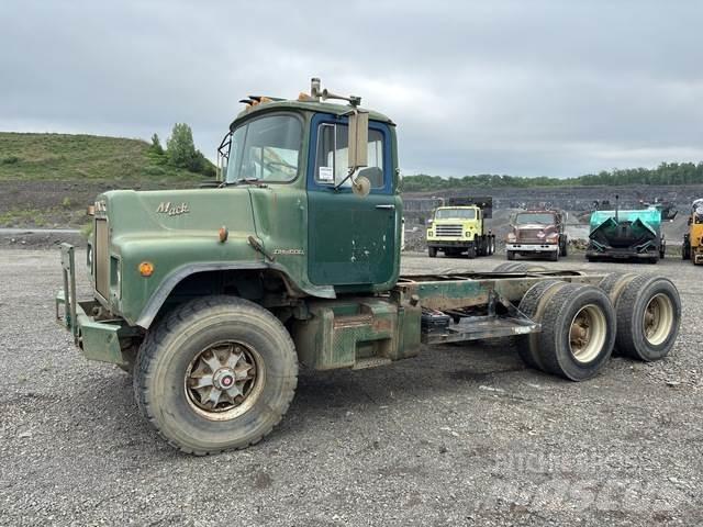Mack DM600 Cabine en interieur