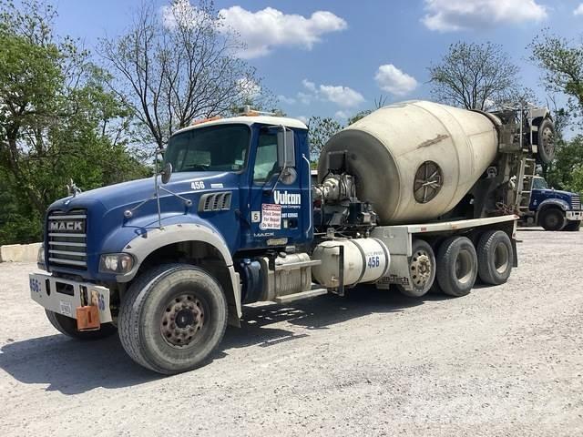 Mack GU713 Anders