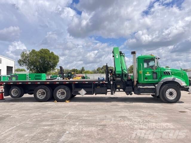 Mack GU813 Anders