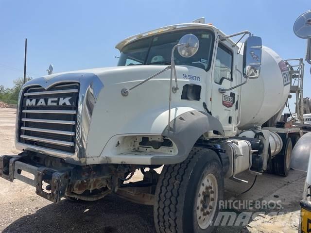 Mack GU813 Anders
