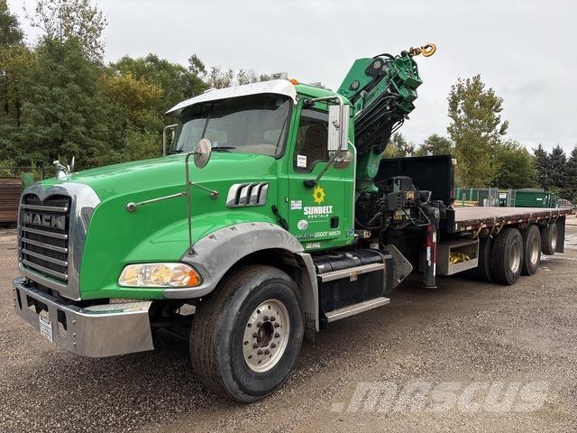 Mack GU813 Anders