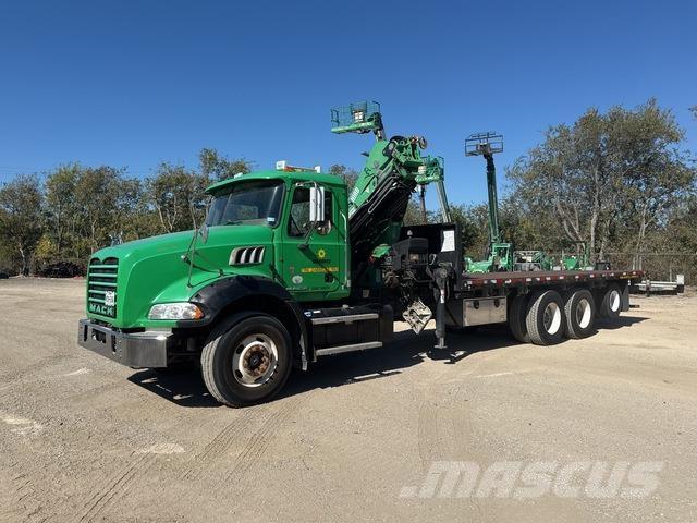 Mack GU813 Anders