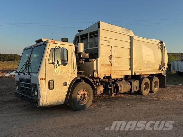 Mack LEU613 Vuilniswagens
