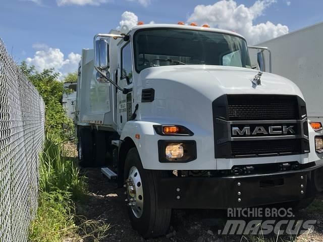 Mack MD Vuilniswagens