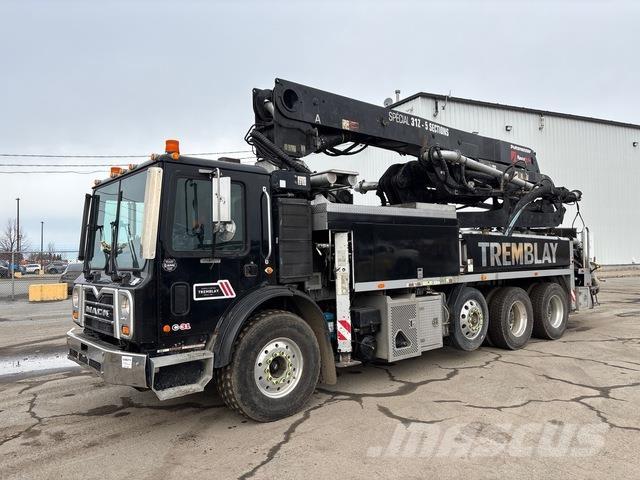 Mack MRU613 Betonpomptrucks