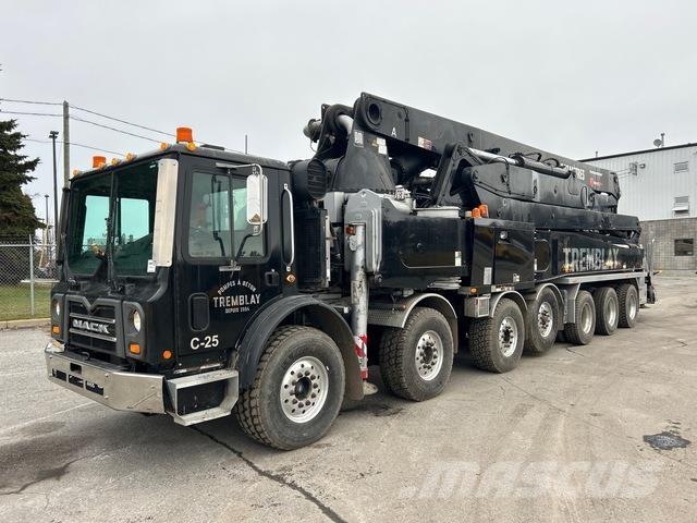 Mack MRU613 Betonpomptrucks
