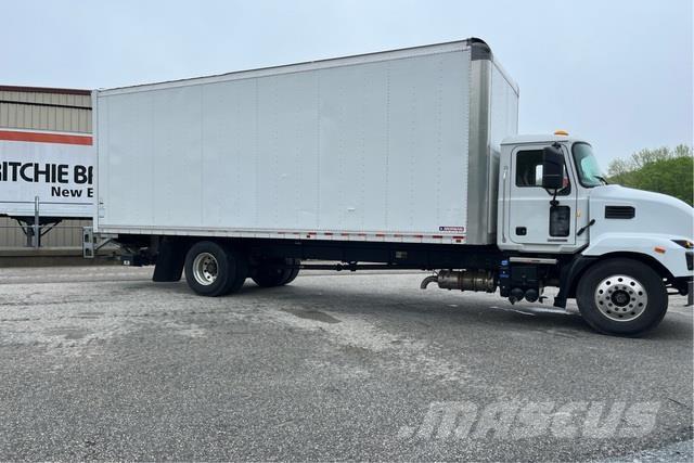 Mack MS642 Bakwagens met gesloten opbouw