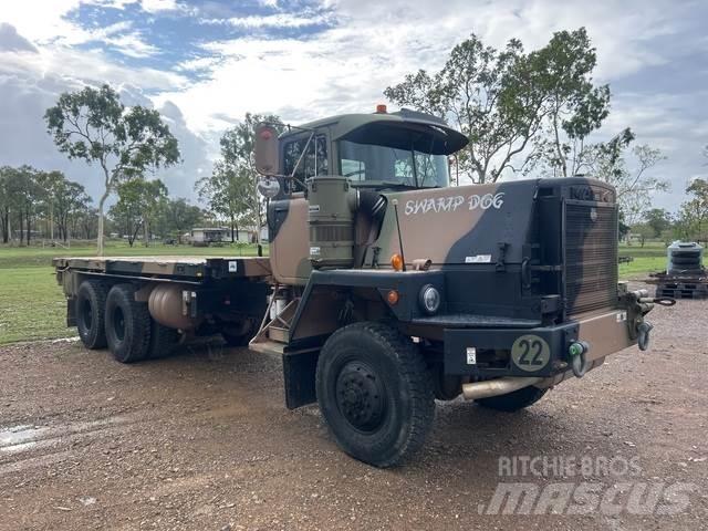 Mack R686T Platte bakwagens