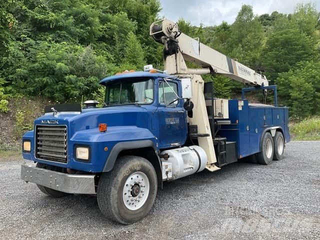 Mack RD688S Anders