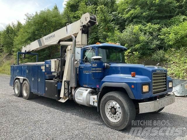 Mack RD688S Anders