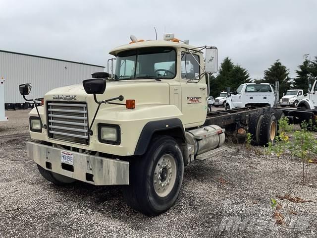 Mack RD688S Cabine en interieur