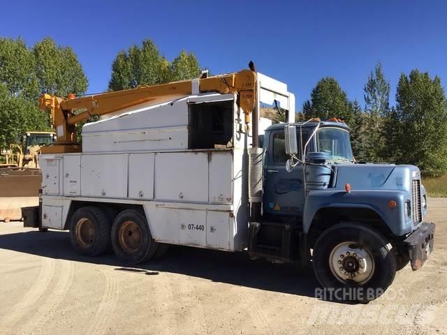 Mack U600 Onderhoud voertuigen