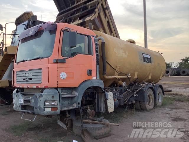 MAN 33.363 Water tankwagens