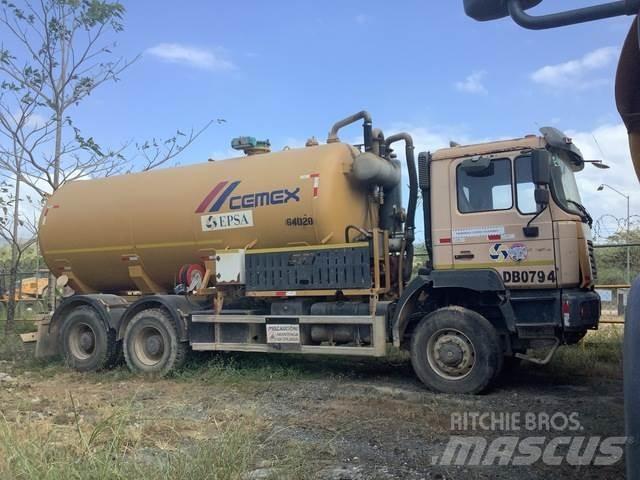 MAN 33.364 Water tankwagens