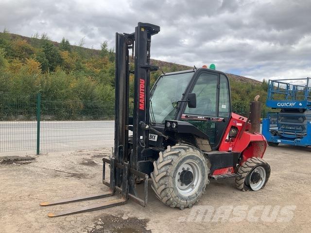 Manitou M30-4 Vorkheftruck voor zwaar terrein