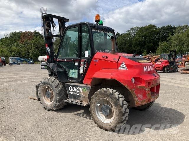 Manitou M30-4 Vorkheftruck voor zwaar terrein