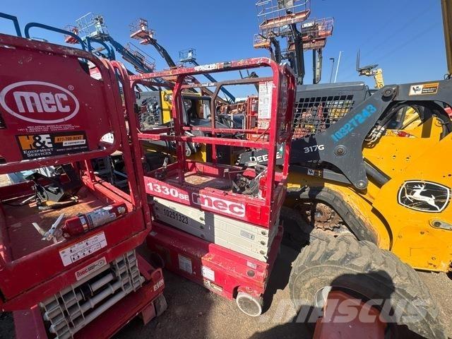 MEC 1330SE Schaarhoogwerkers