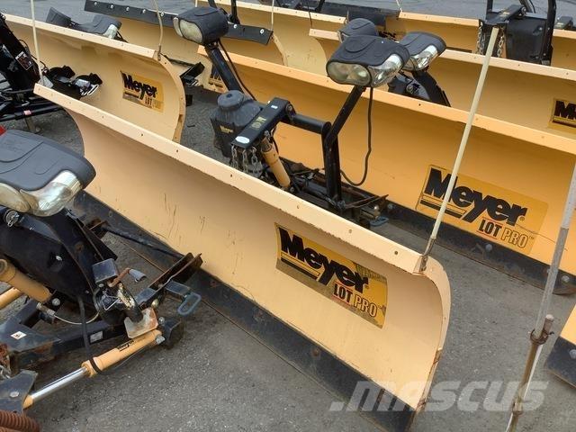 Meyer LP-8.0 Sneeuwschuivers en -ploegen
