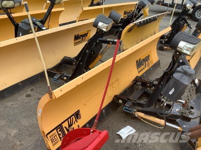 Meyer LP-9.0 Sneeuwschuivers en -ploegen