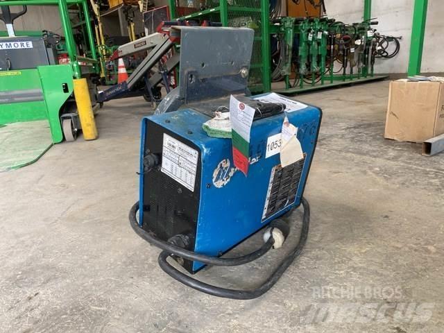 Miller CST 282 Lasapparaten