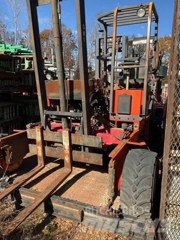 Moffett M5000 Meeneemheftrucks
