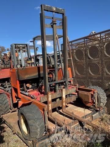 Moffett M5000 Meeneemheftrucks