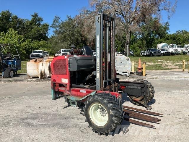 Moffett M5000 Meeneemheftrucks
