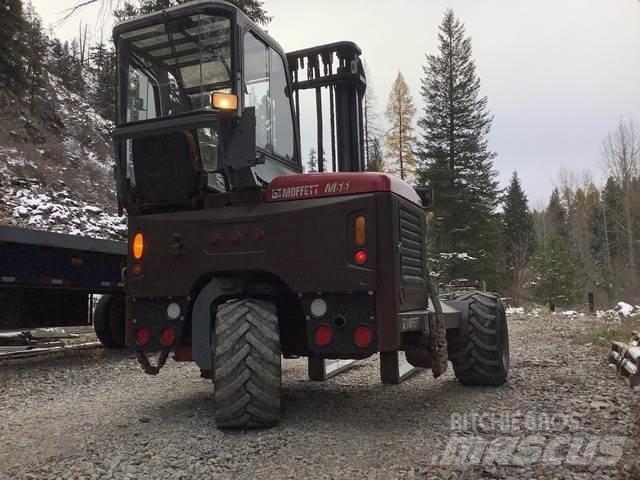 Moffett M55 Meeneemheftrucks