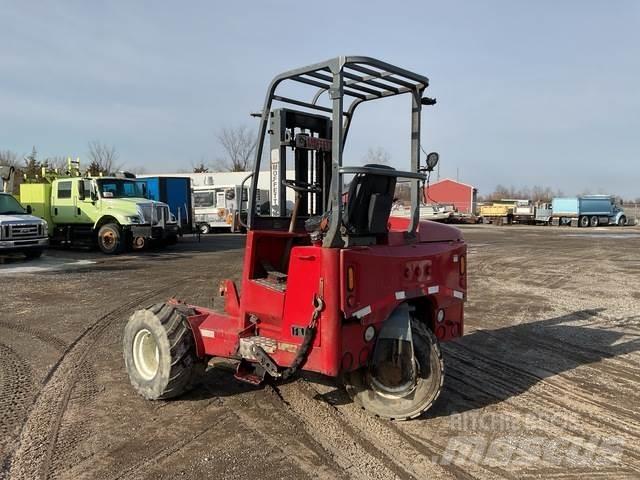 Moffett M55 Meeneemheftrucks