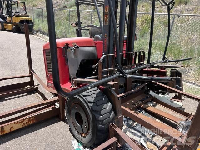 Moffett M55.4 Meeneemheftrucks