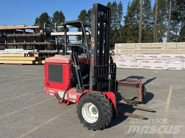 Moffett M5500 Meeneemheftrucks