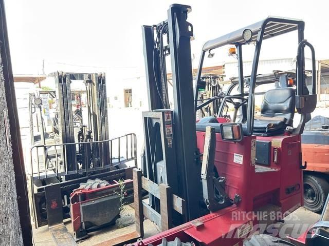 Moffett M55P Meeneemheftrucks