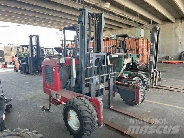 Moffett M55P Meeneemheftrucks