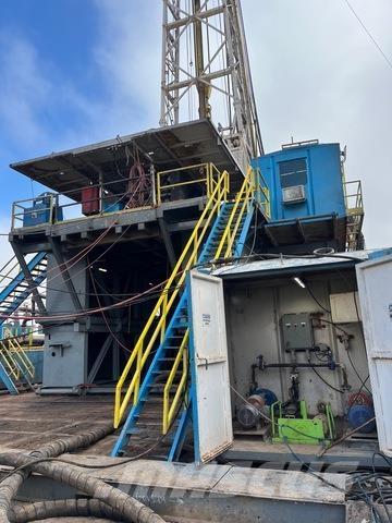 National 610 Surface drill rigs