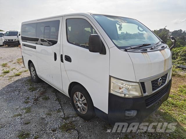 Nissan CARAVAN Minibussen