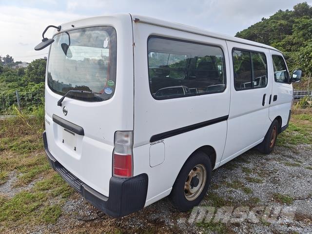 Nissan CARAVAN Minibussen