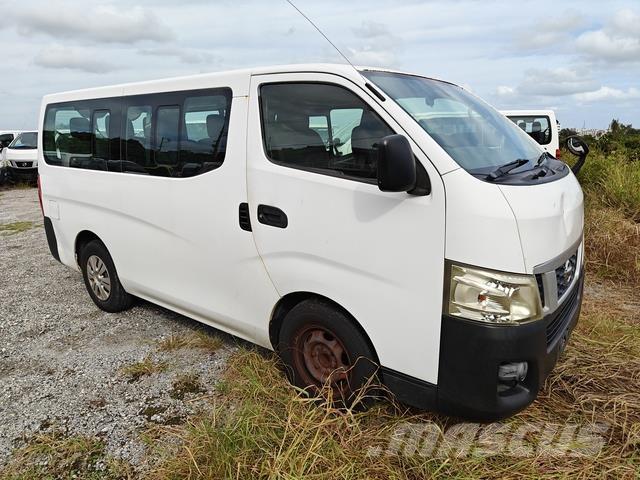 Nissan Caravan Minibussen