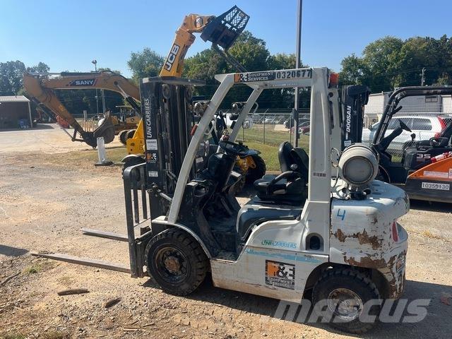 Nissan PF50 Heftrucks overige