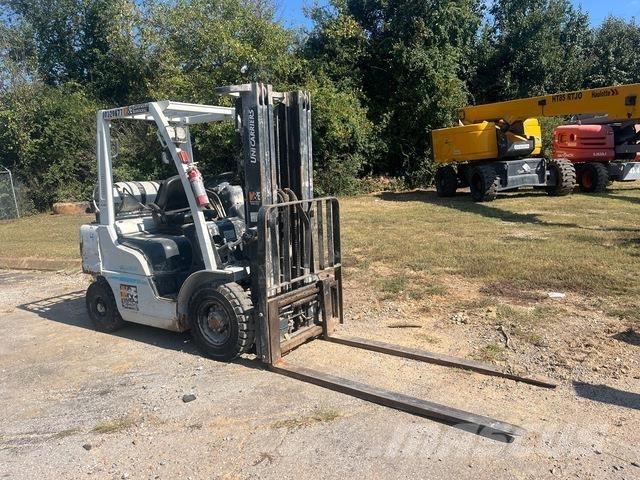 Nissan PF50 Heftrucks overige