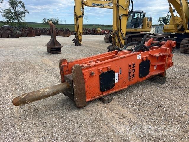 NPK E240A Hamers en brekers