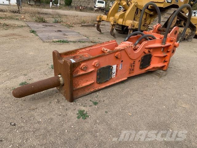 NPK GH-12 Hamers en brekers